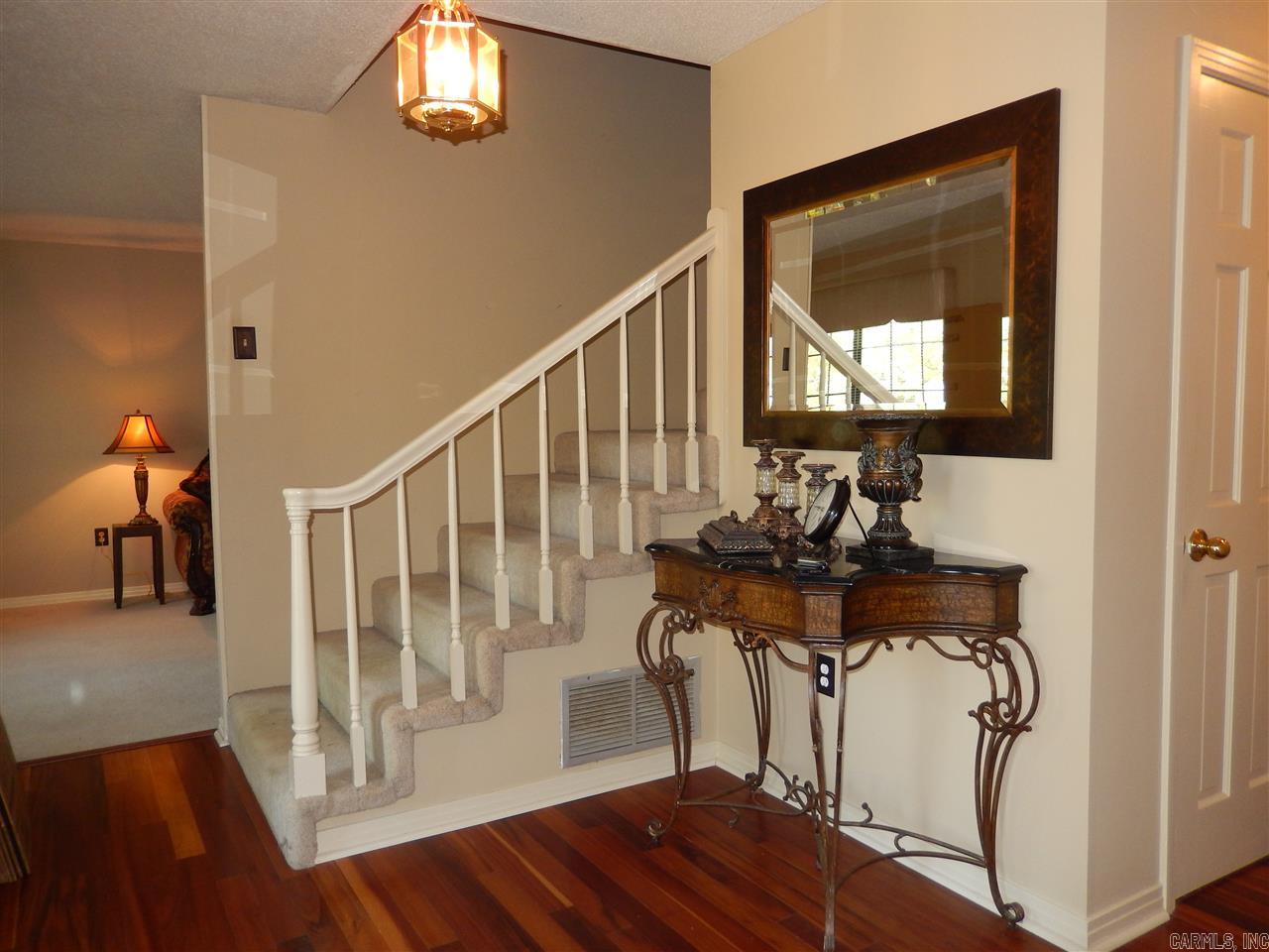 INDIAN HILLS - Residential