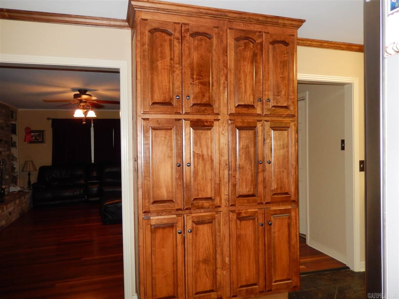 INDIAN HILLS - Residential