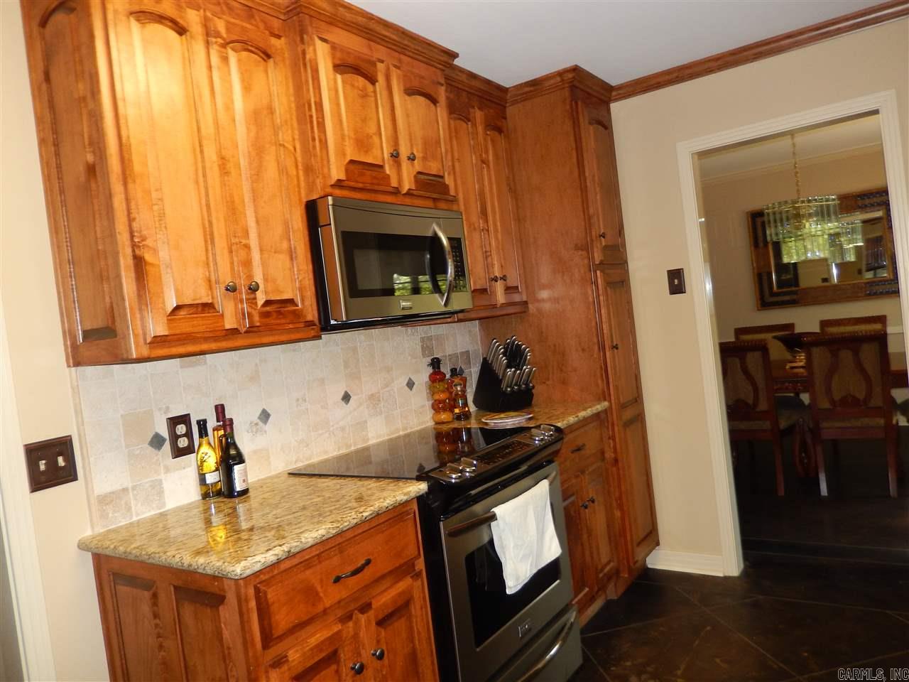 INDIAN HILLS - Residential