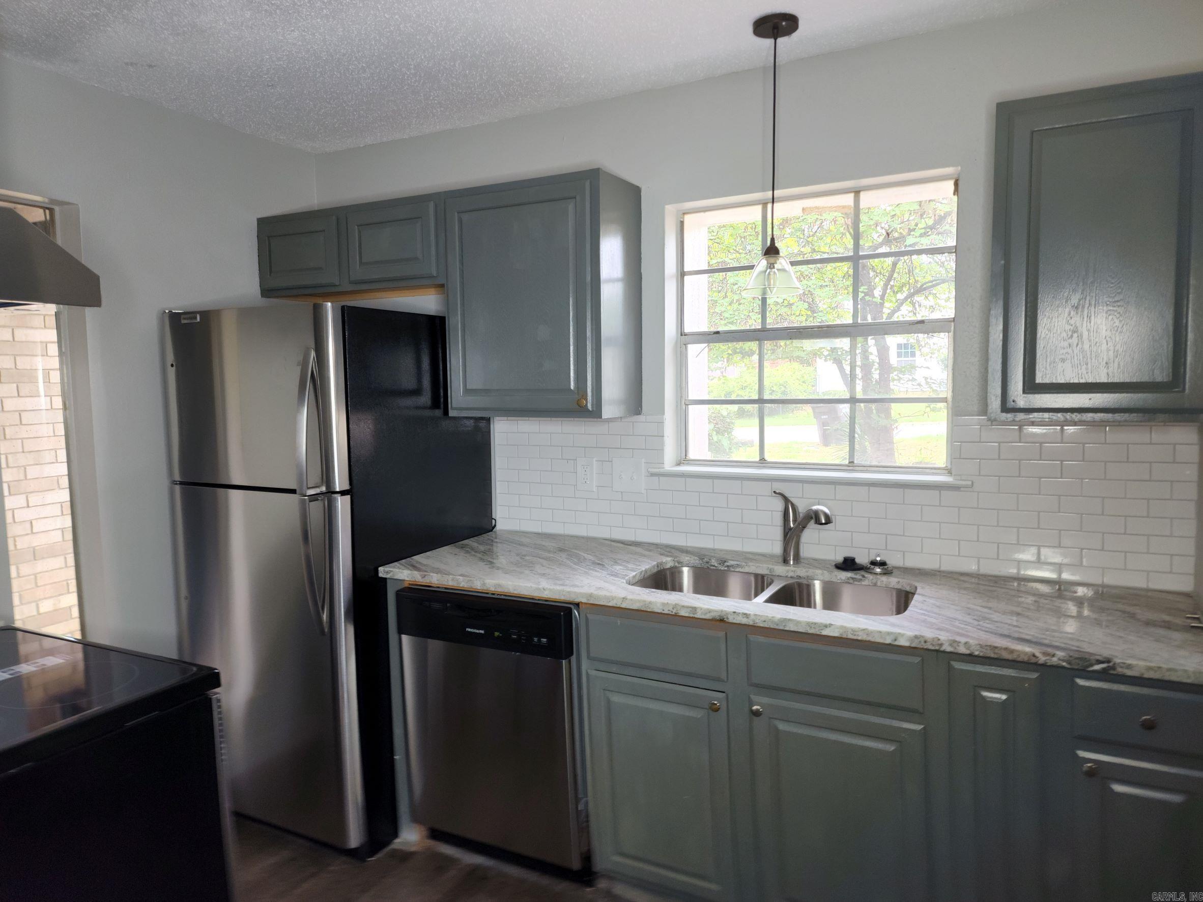 Wood Briar - Residential Lease