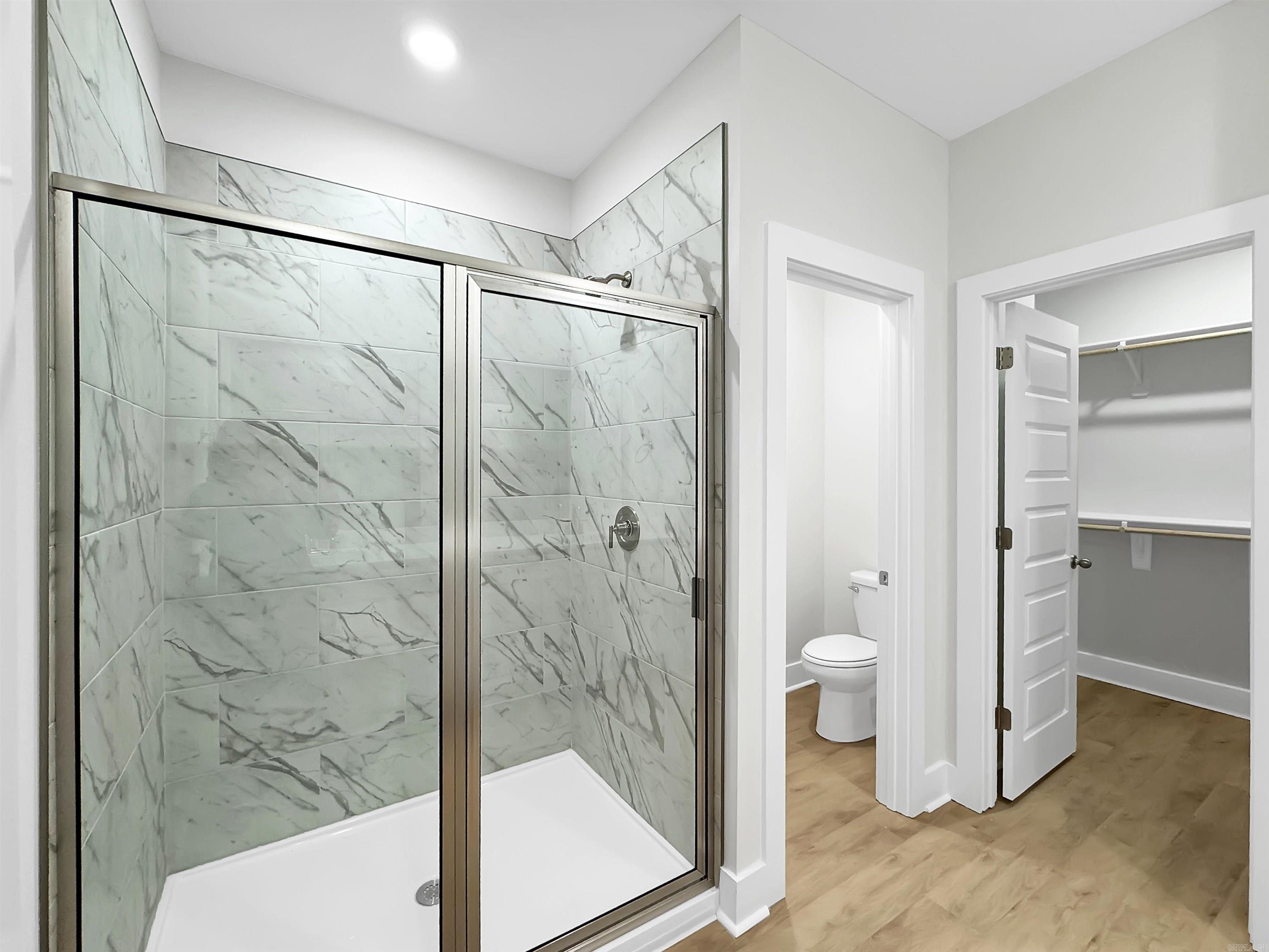 THE RESERVE AT COUNTRY CLUB PHAS - Residential