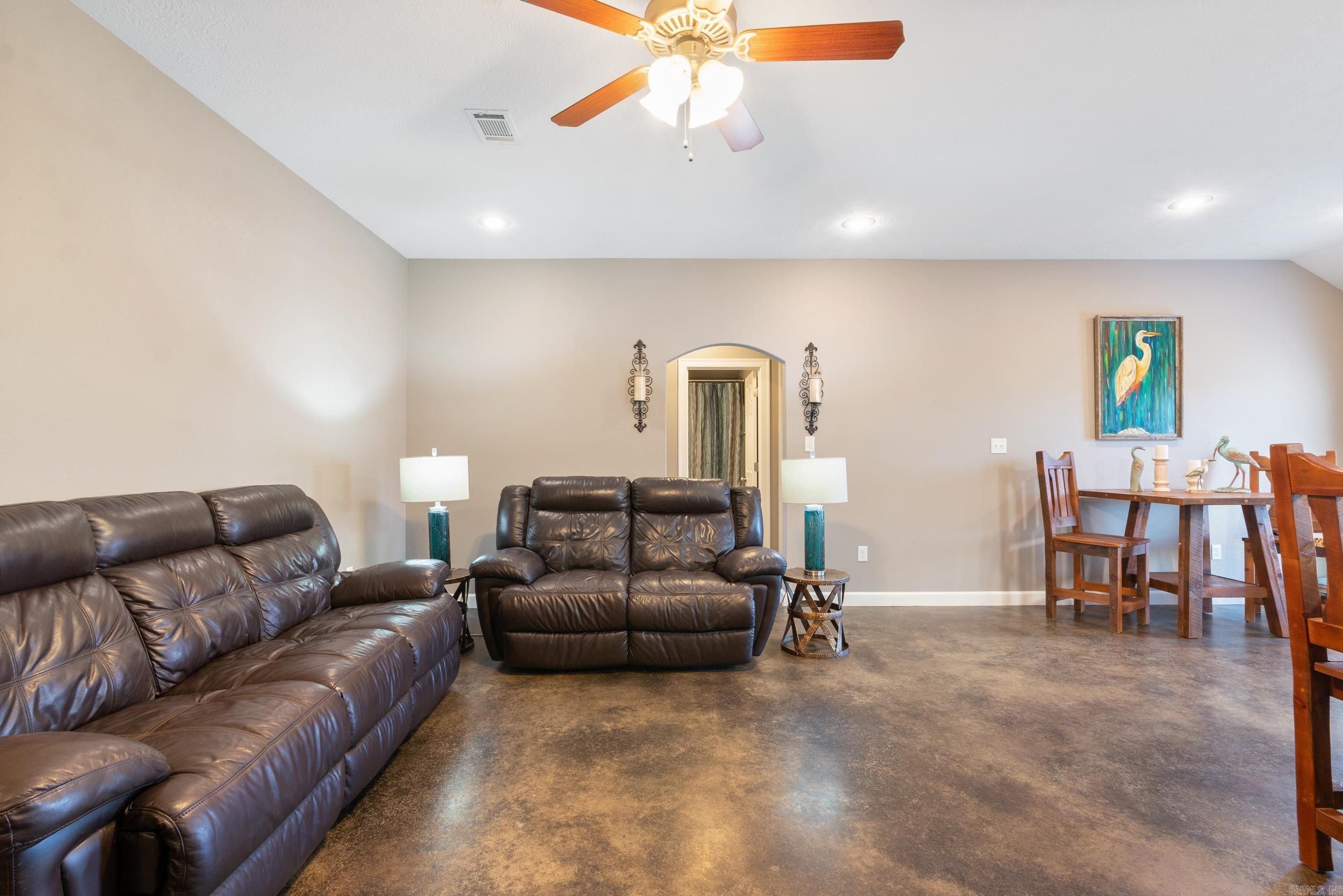 JEWELS ESTATES - Residential