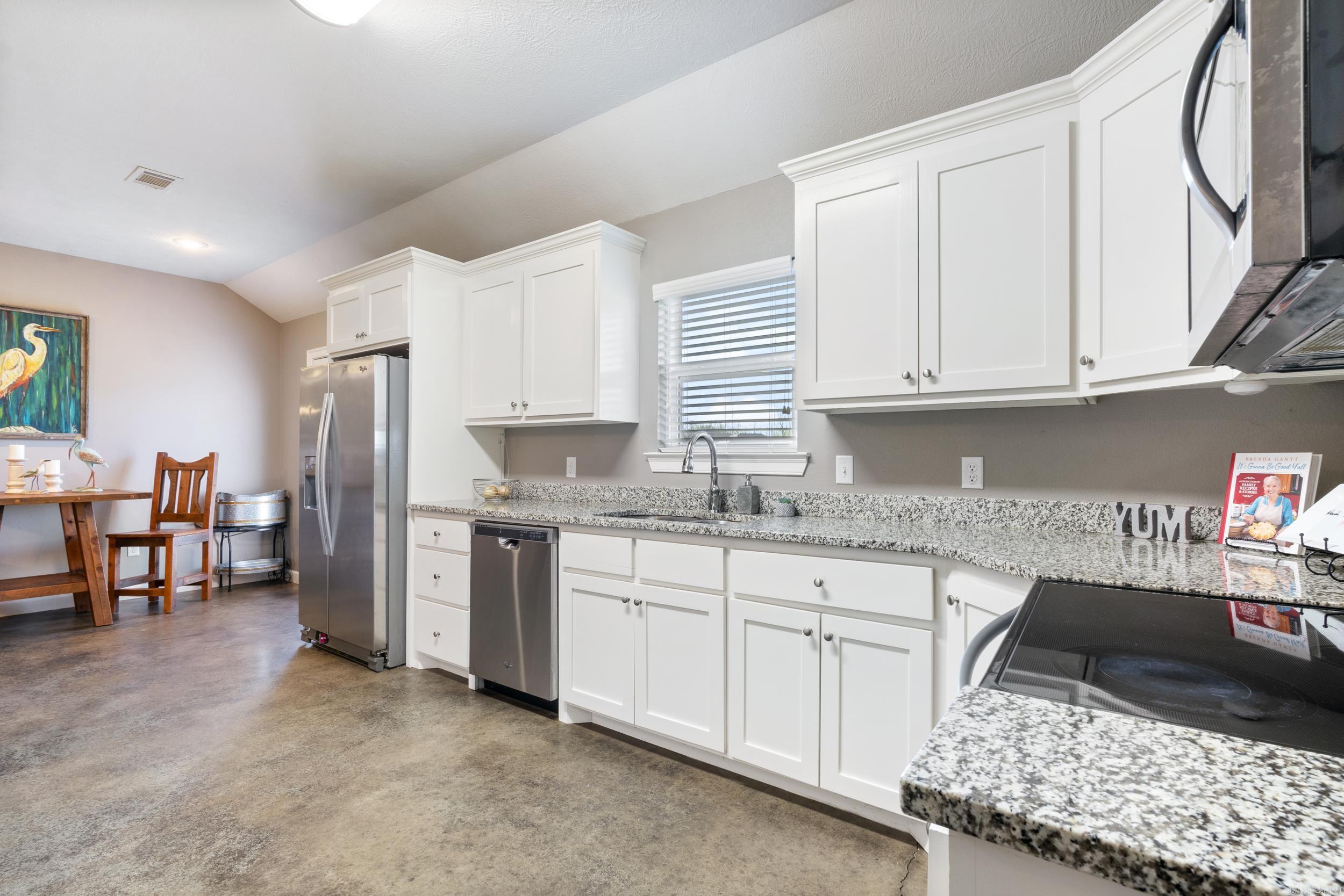 JEWELS ESTATES - Residential