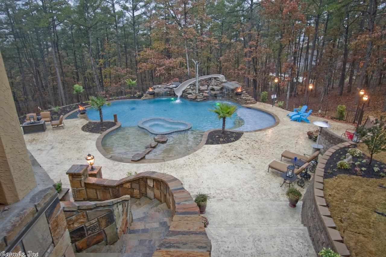 CHENAL DOWNS - Residential