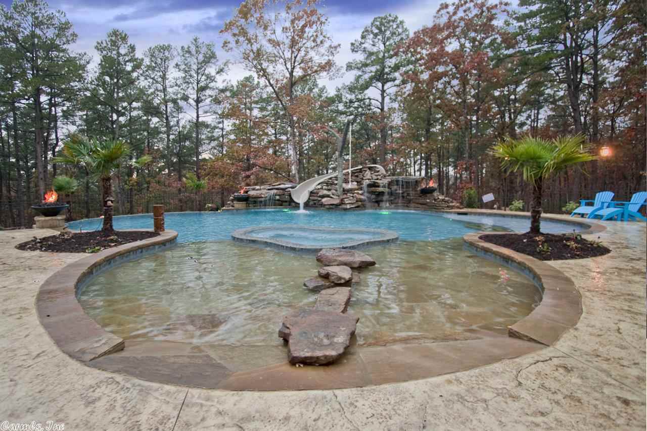 CHENAL DOWNS - Residential