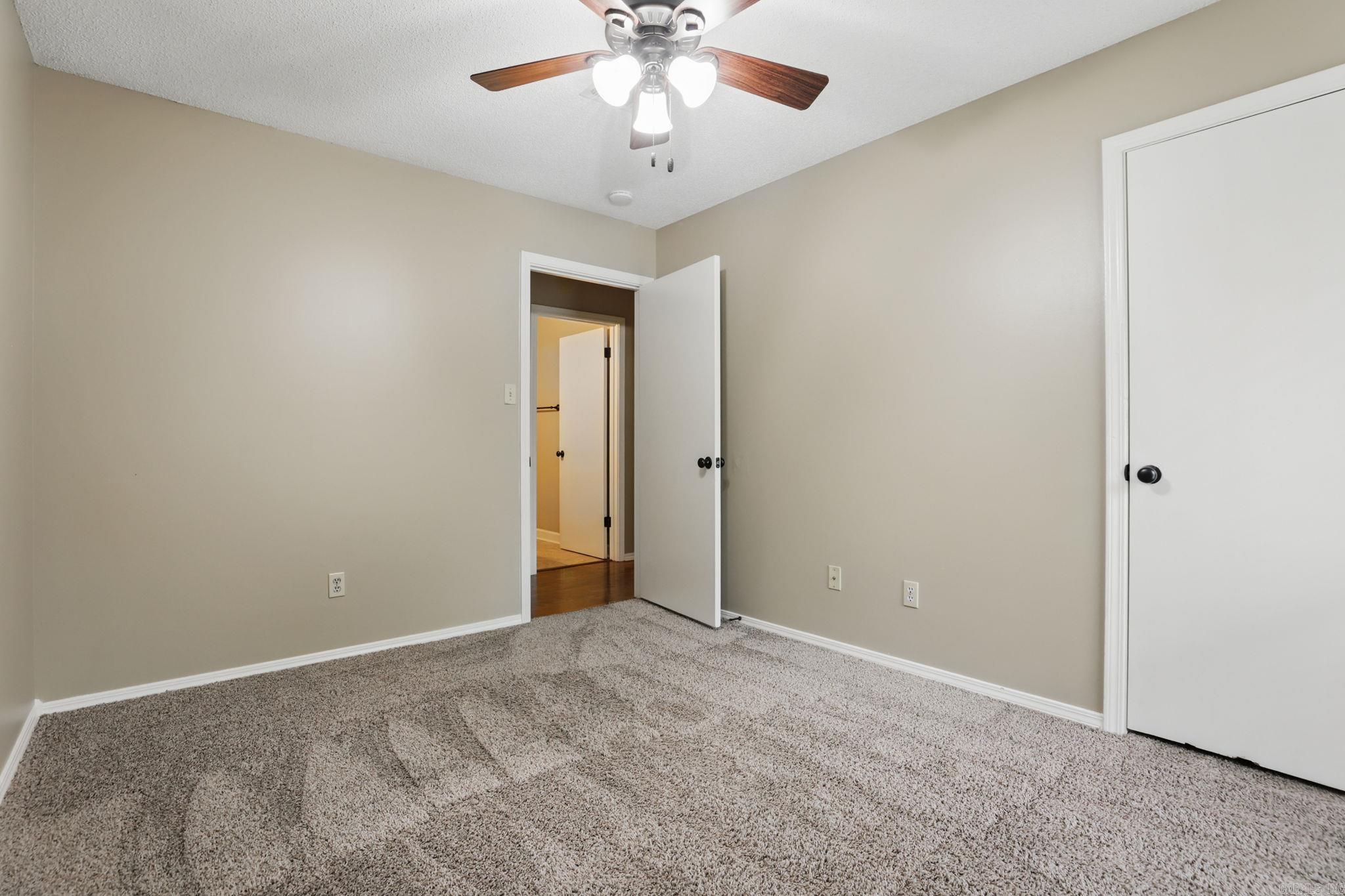 CARYWOOD - Residential