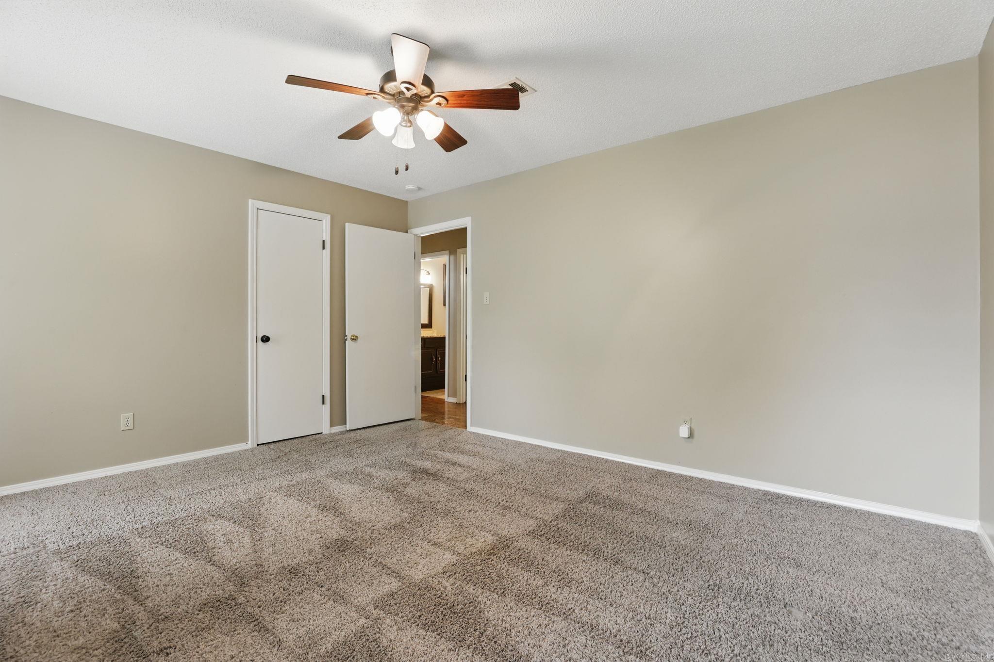 CARYWOOD - Residential