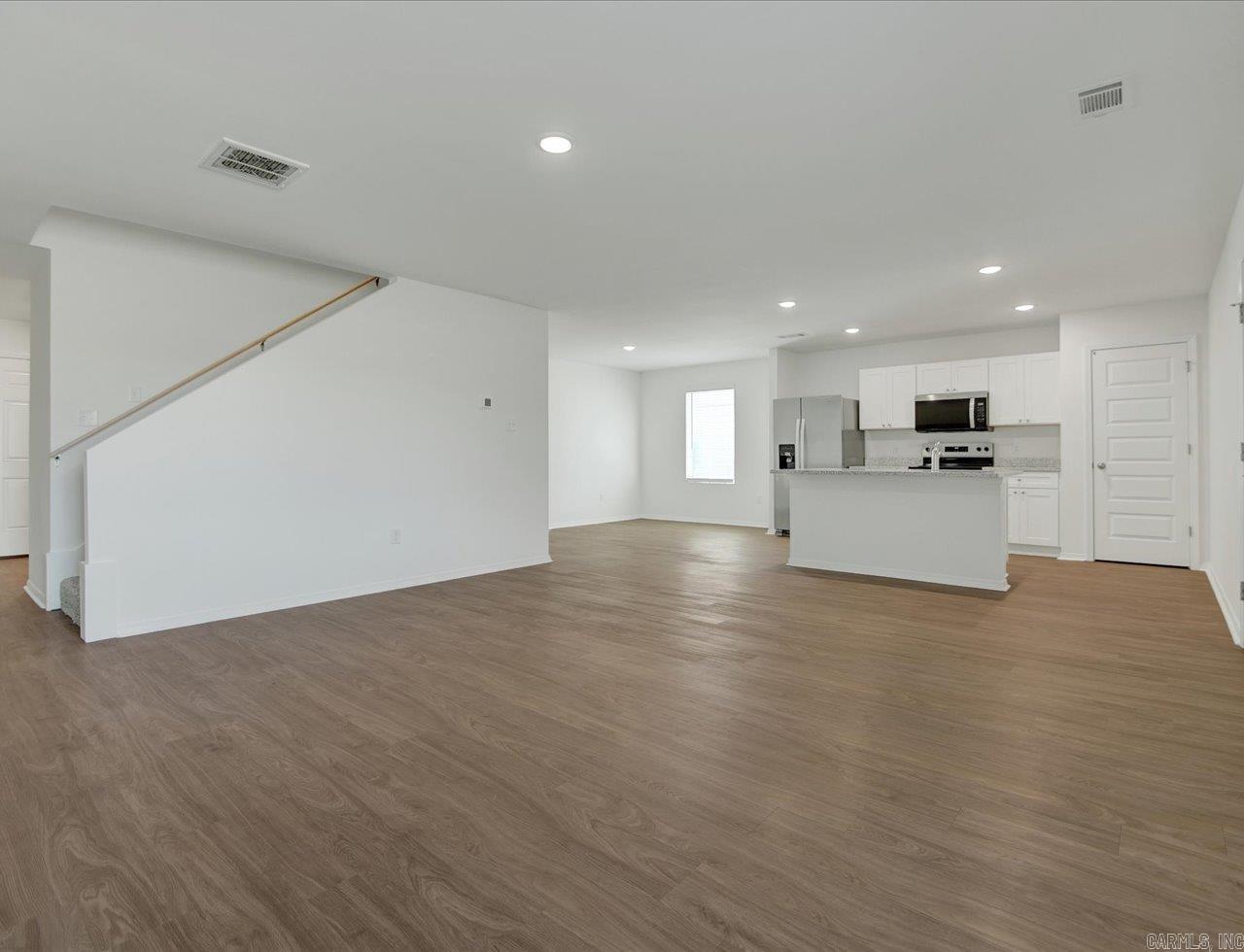 MOONLIGHT MEADOWS PHASE 1 - Residential