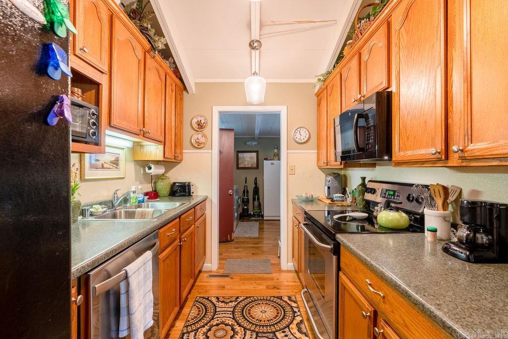 MOORE & CASE ADDITION - Residential