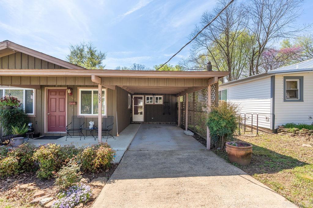 MOORE & CASE ADDITION - Residential