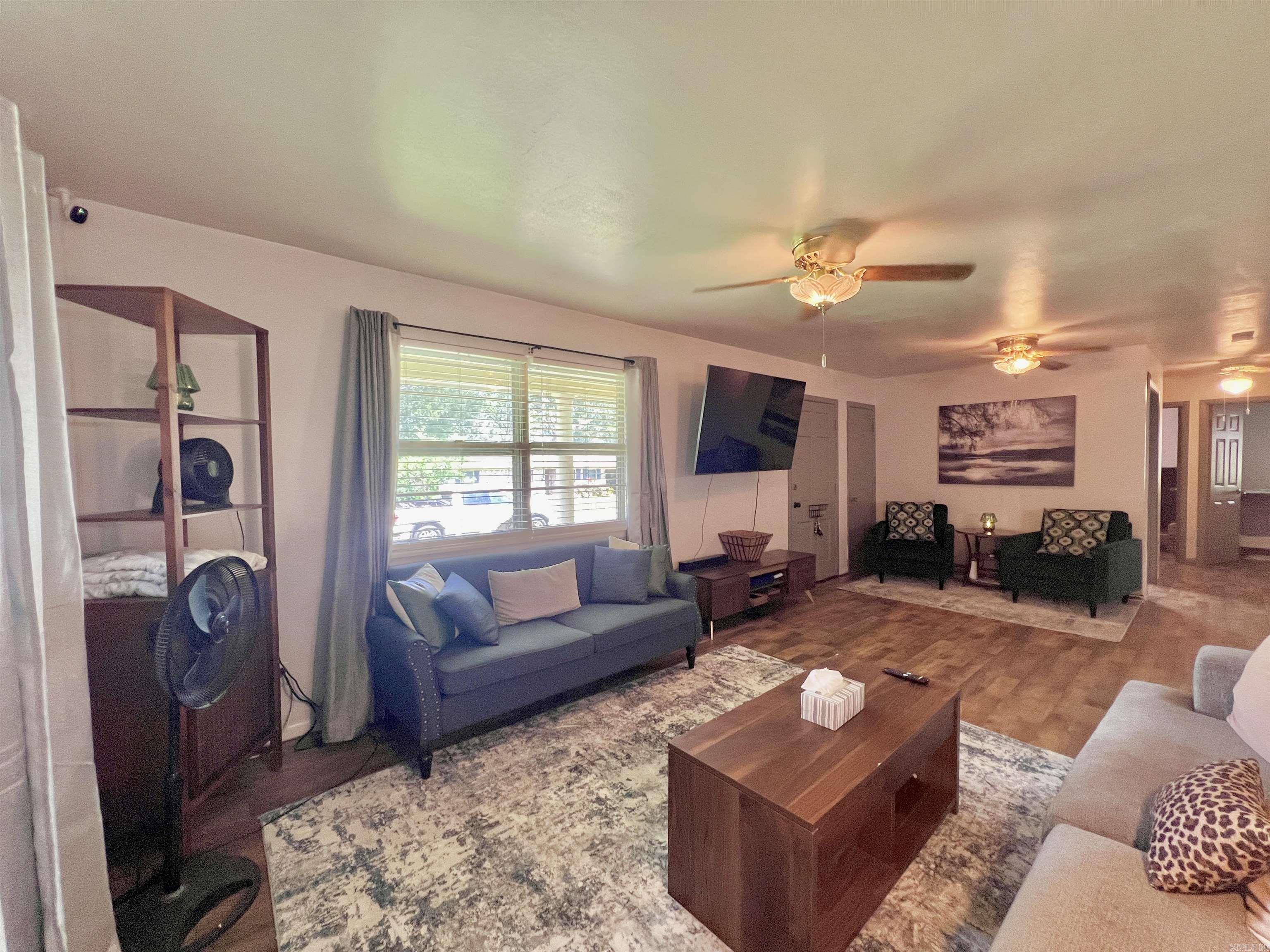 PIKE VIEW - Residential