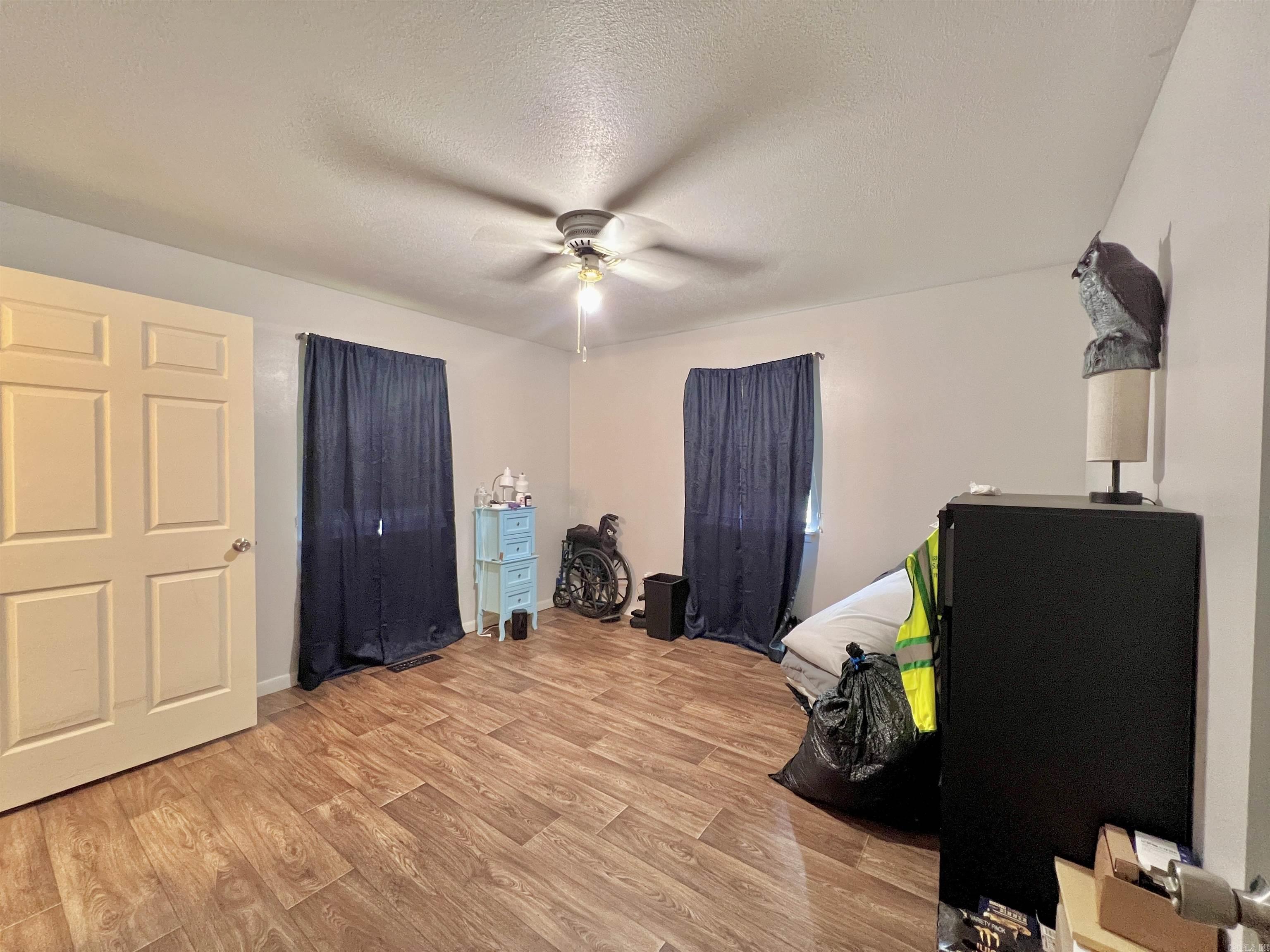 PIKE VIEW - Residential