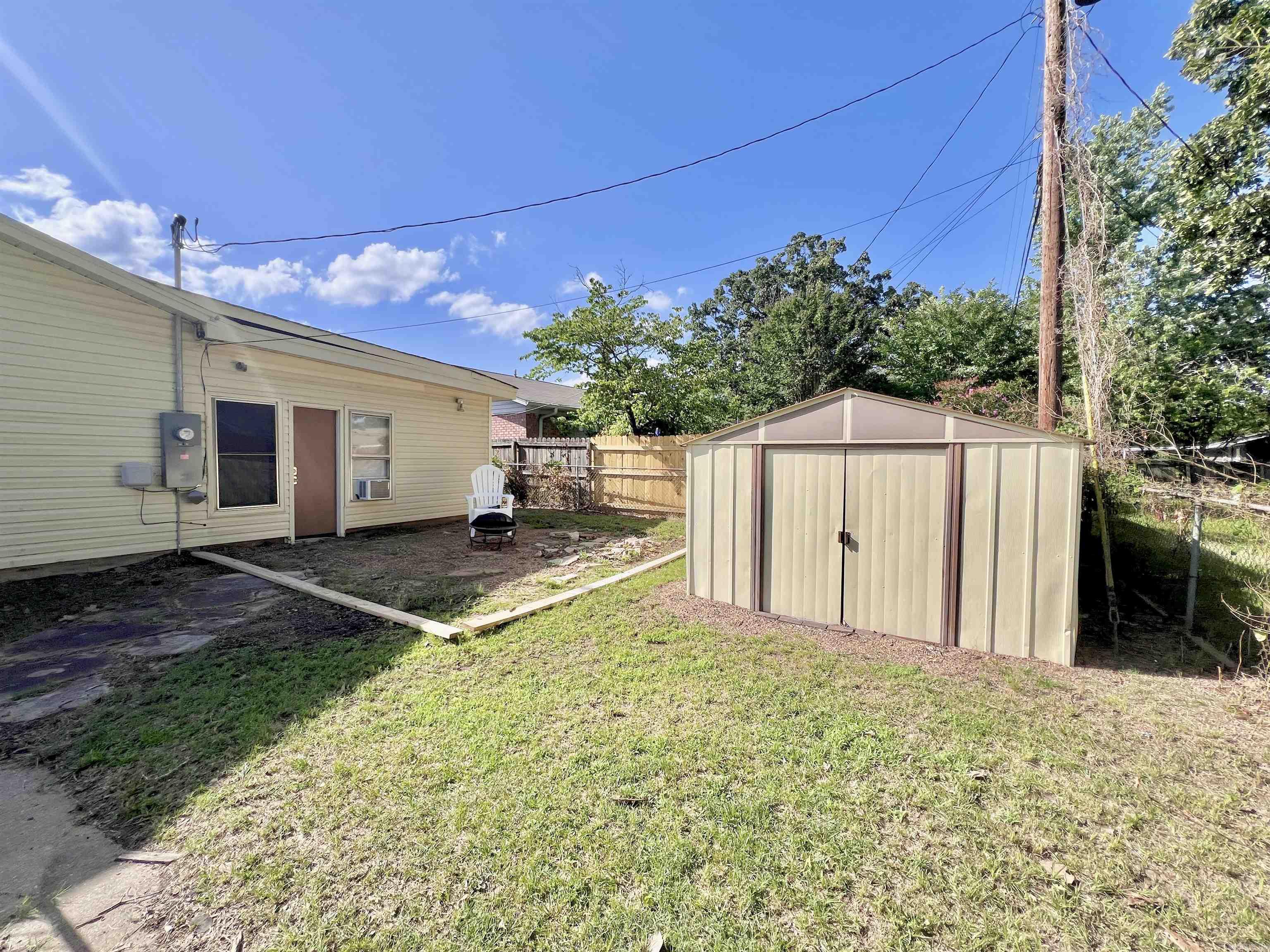 PIKE VIEW - Residential