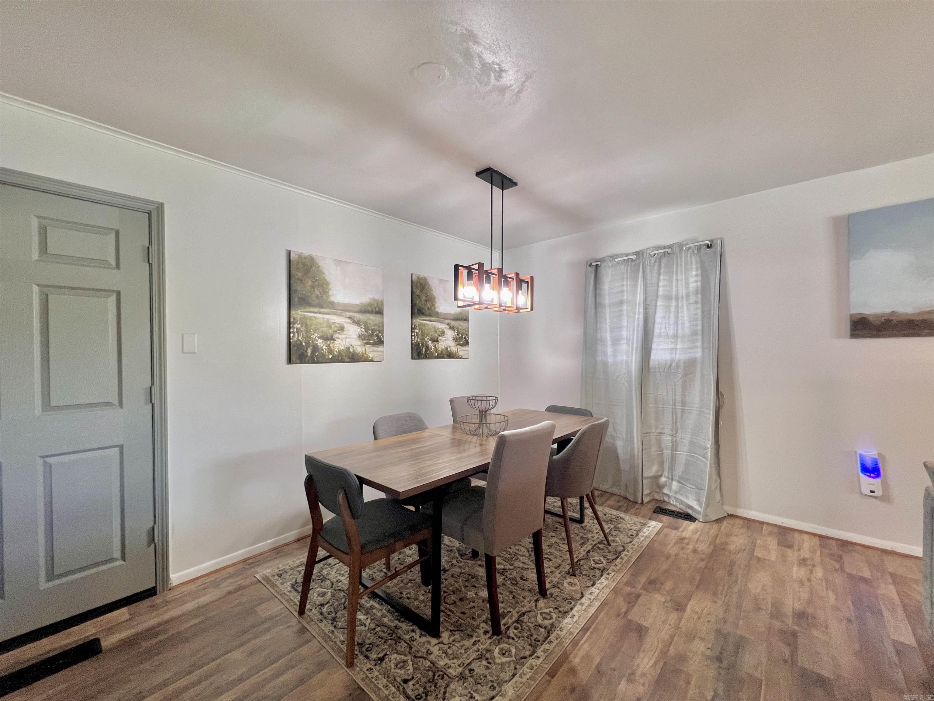 PIKE VIEW - Residential