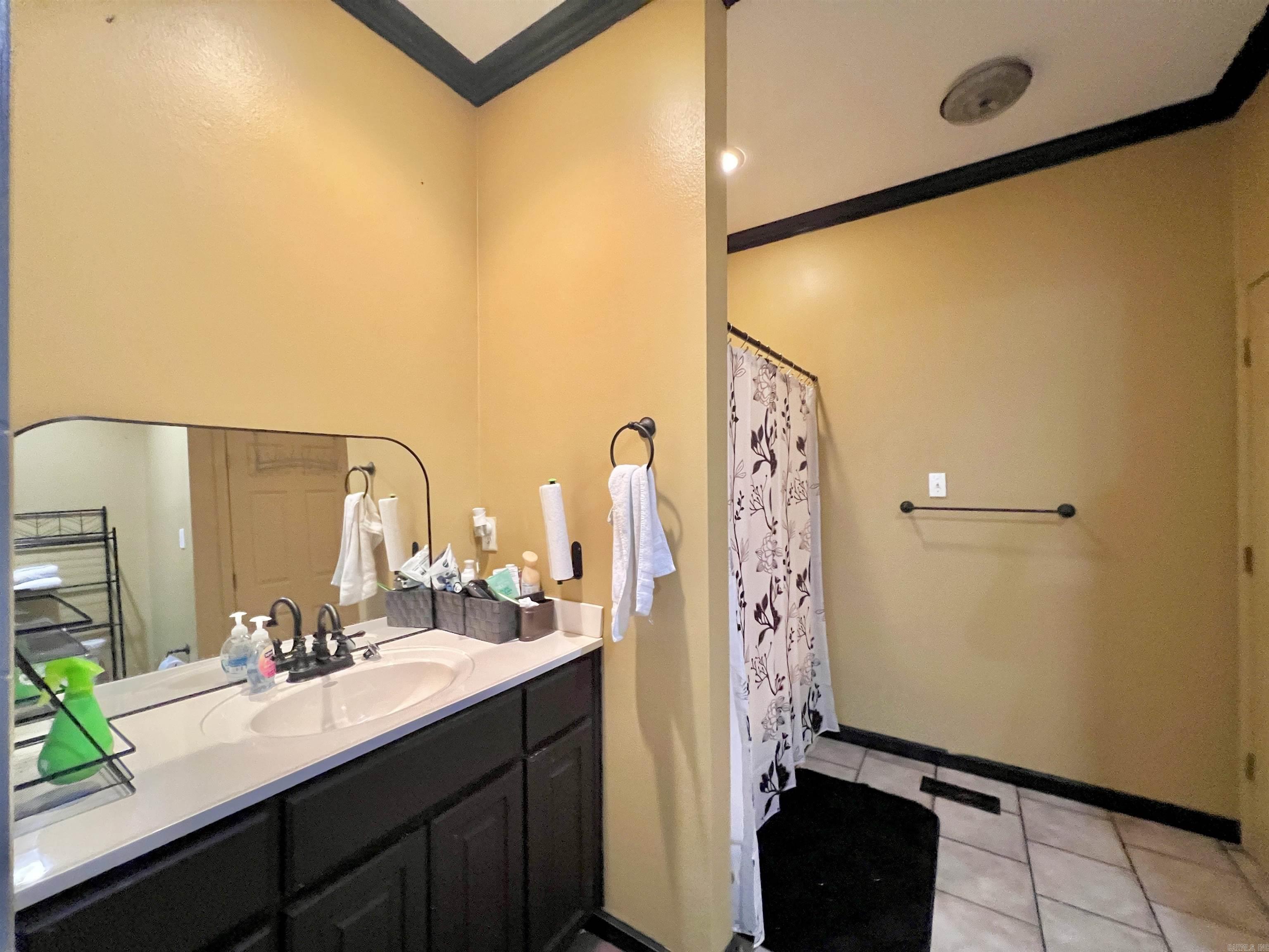 PIKE VIEW - Residential