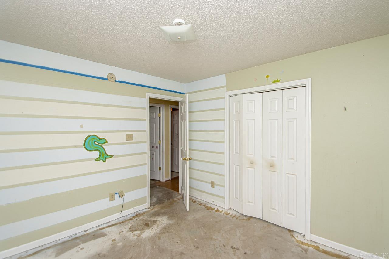 SHANNON HILLS s - Residential