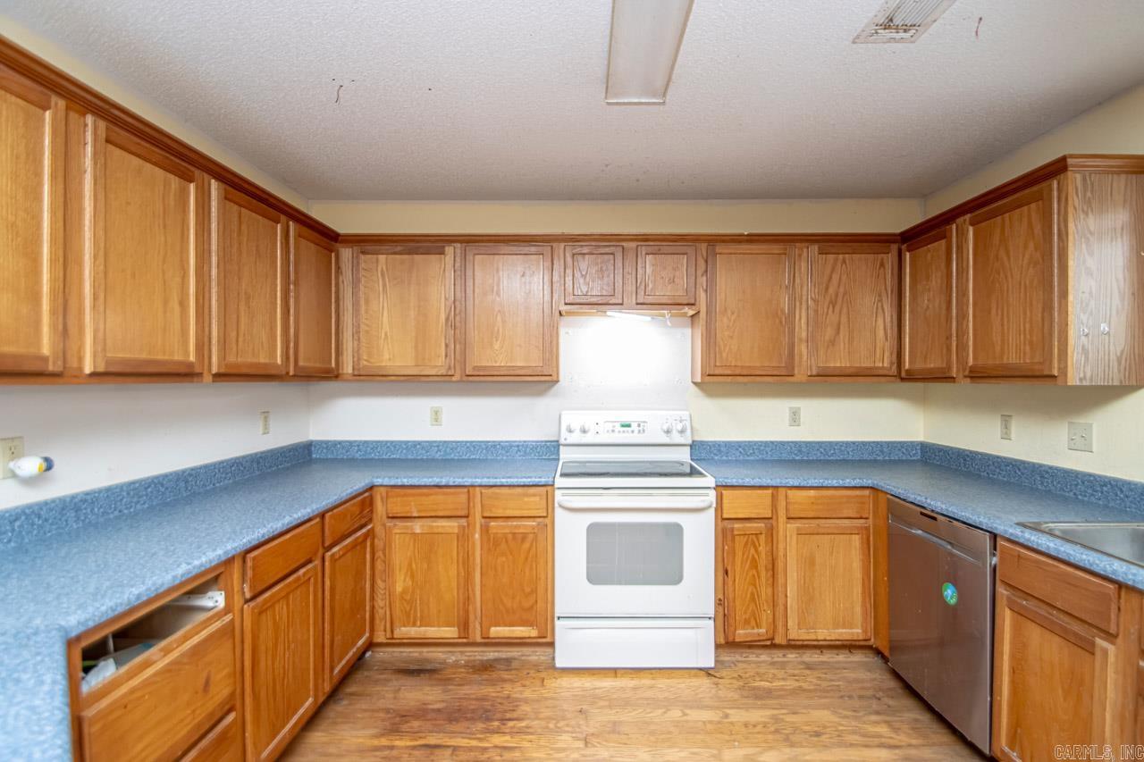 SHANNON HILLS s - Residential