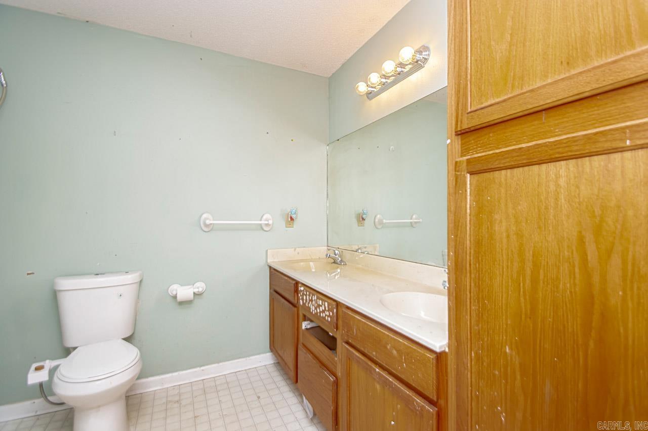 SHANNON HILLS s - Residential