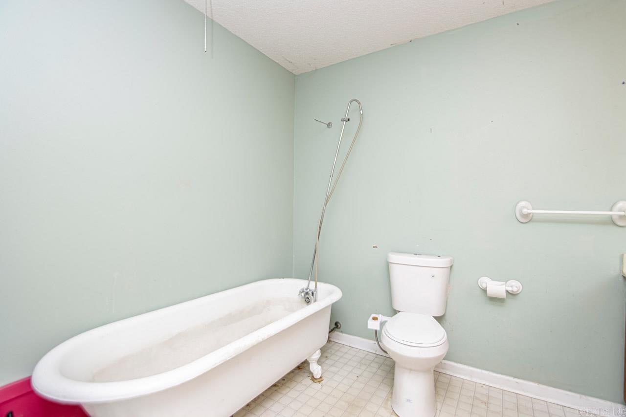 SHANNON HILLS s - Residential