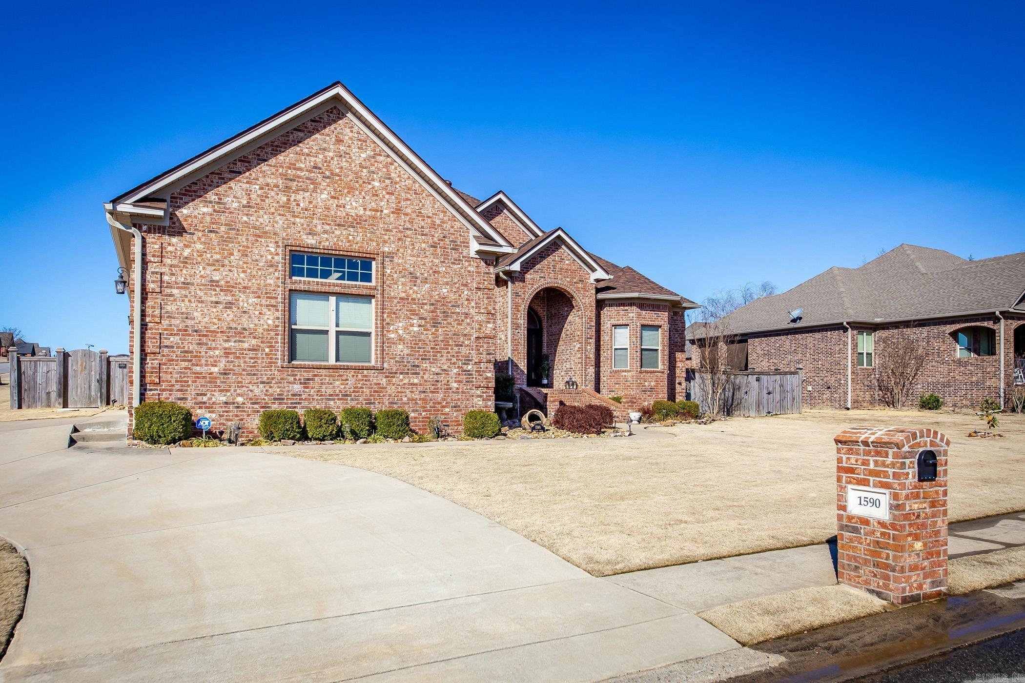 GREYSTONE - Residential