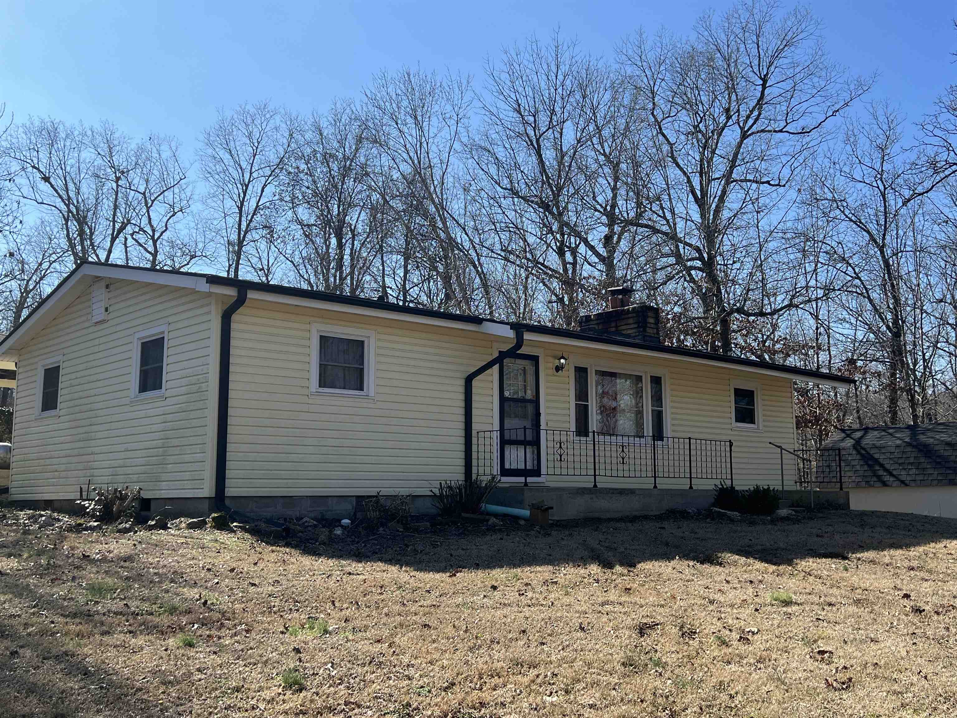 LAKE FORREST ADDN - Residential
