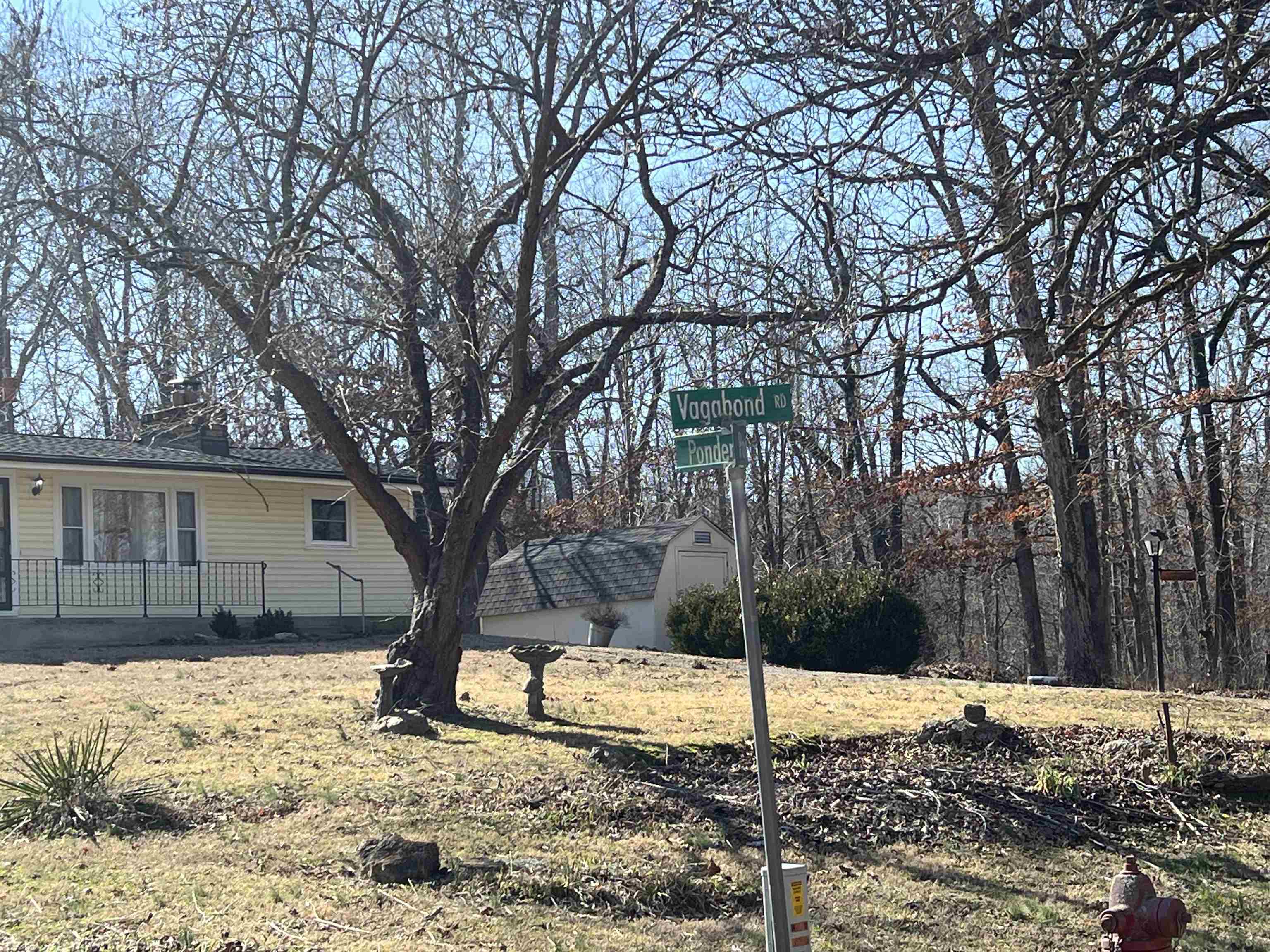 LAKE FORREST ADDN - Residential
