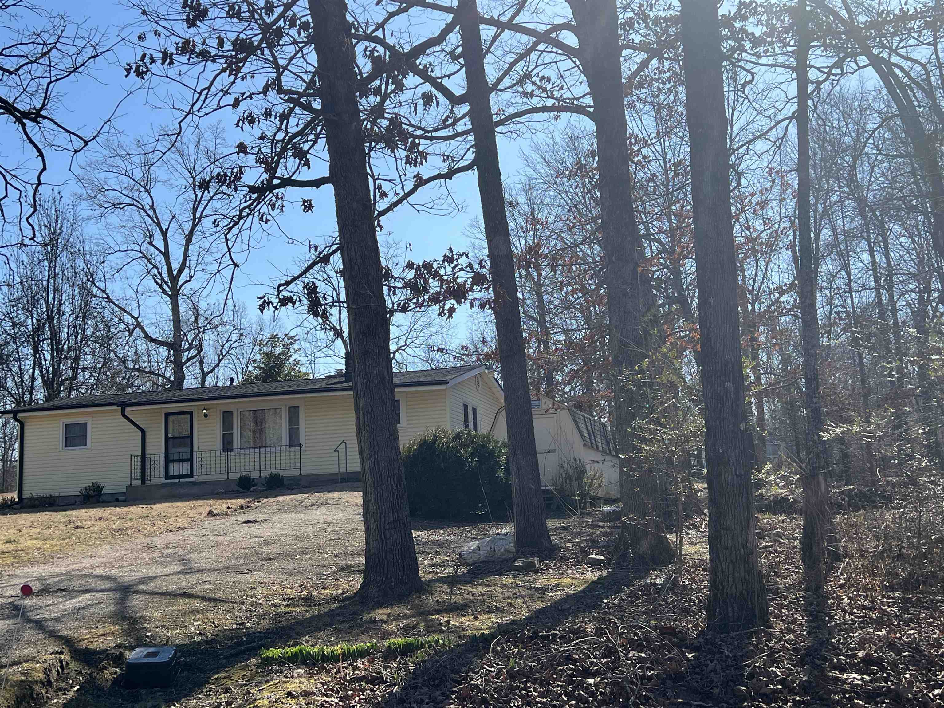 LAKE FORREST ADDN - Residential