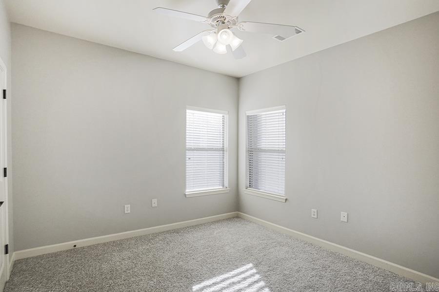 CHENAL VALLEY EPERNAY PLACE - Residential