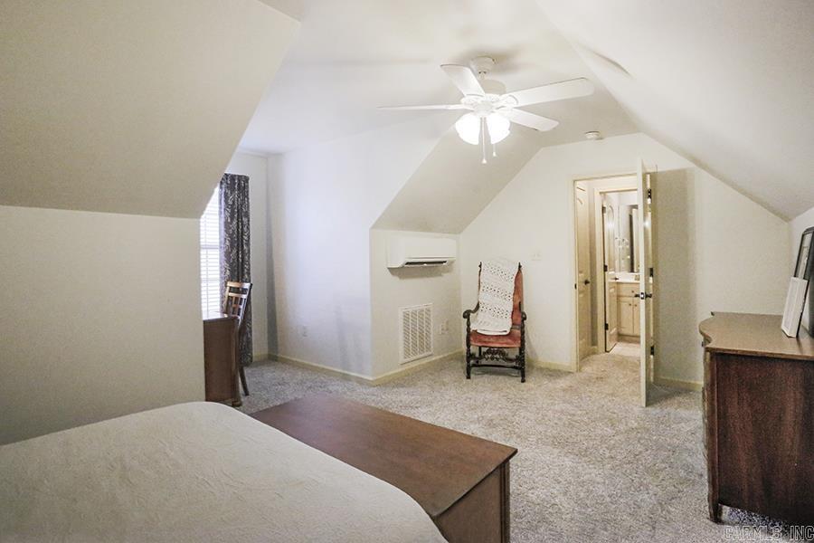 CHENAL VALLEY EPERNAY PLACE - Residential