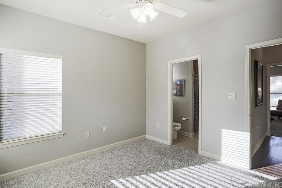 CHENAL VALLEY EPERNAY PLACE - Residential