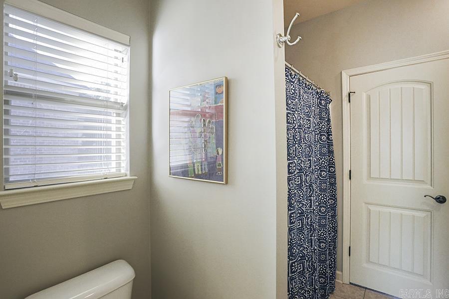 CHENAL VALLEY EPERNAY PLACE - Residential