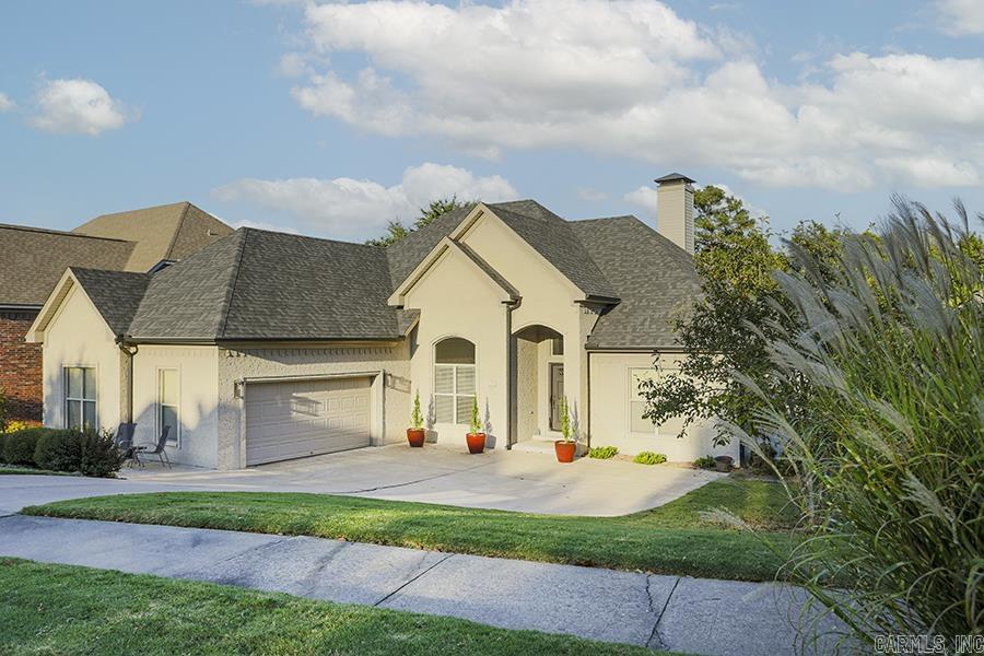 CHENAL VALLEY EPERNAY PLACE - Residential