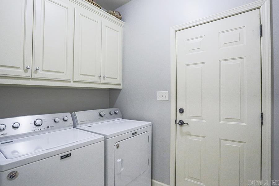 CHENAL VALLEY EPERNAY PLACE - Residential