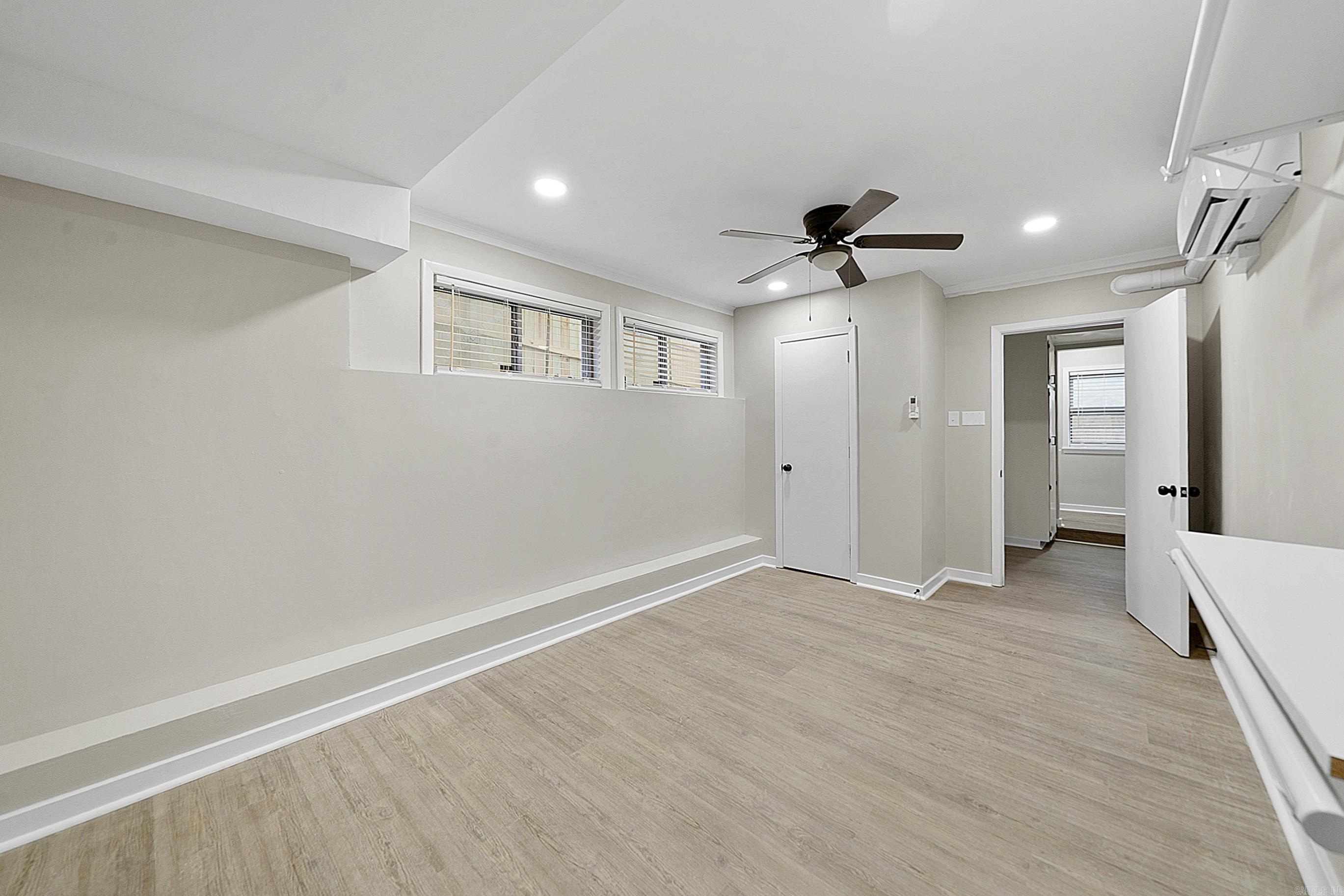 PINE WOOD HILL ADDN - Residential