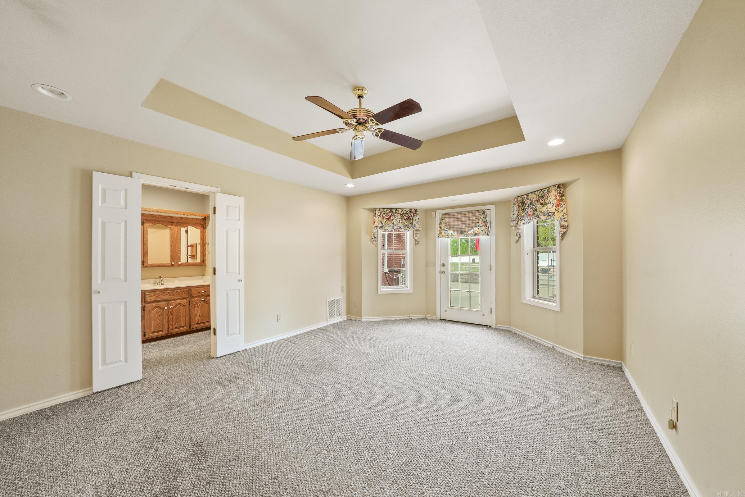 Long Meadow - Residential