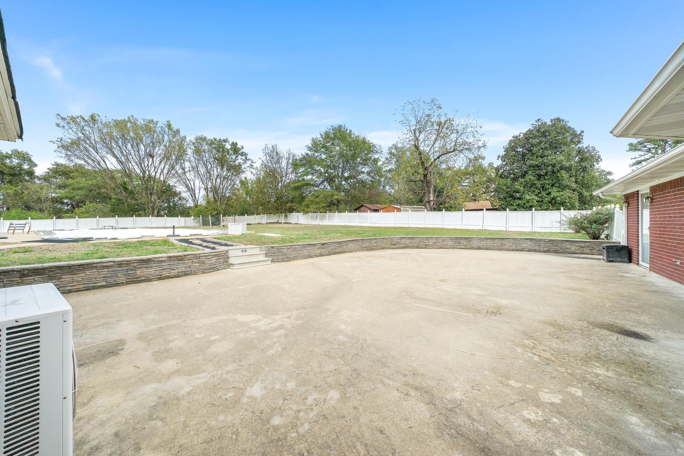 Long Meadow - Residential