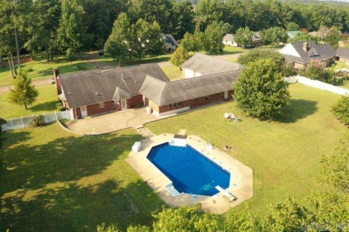 Long Meadow - Residential