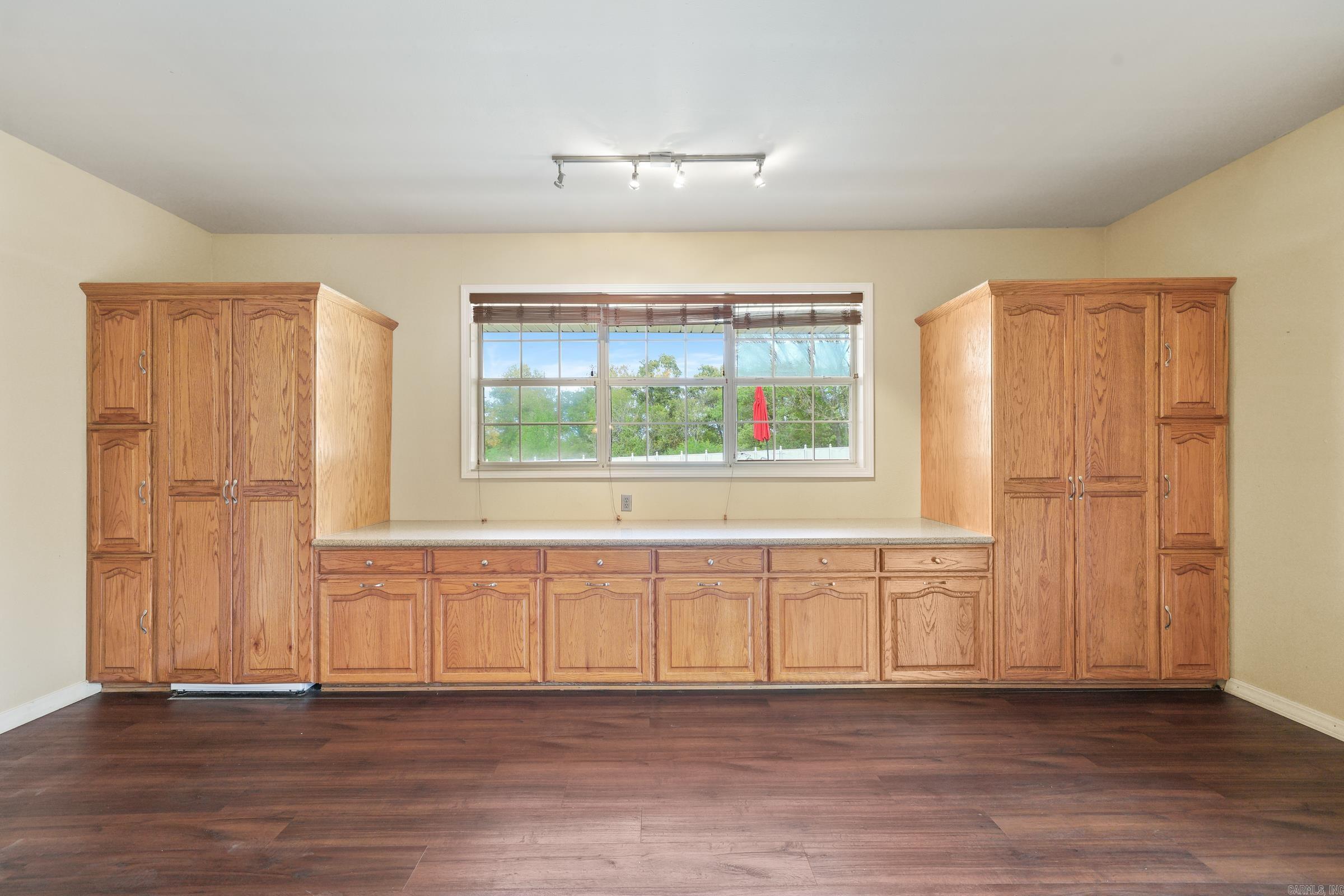 Long Meadow - Residential