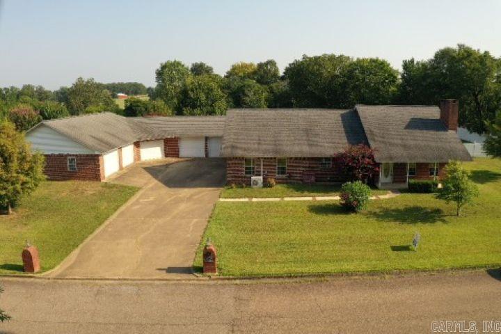 Long Meadow - Residential