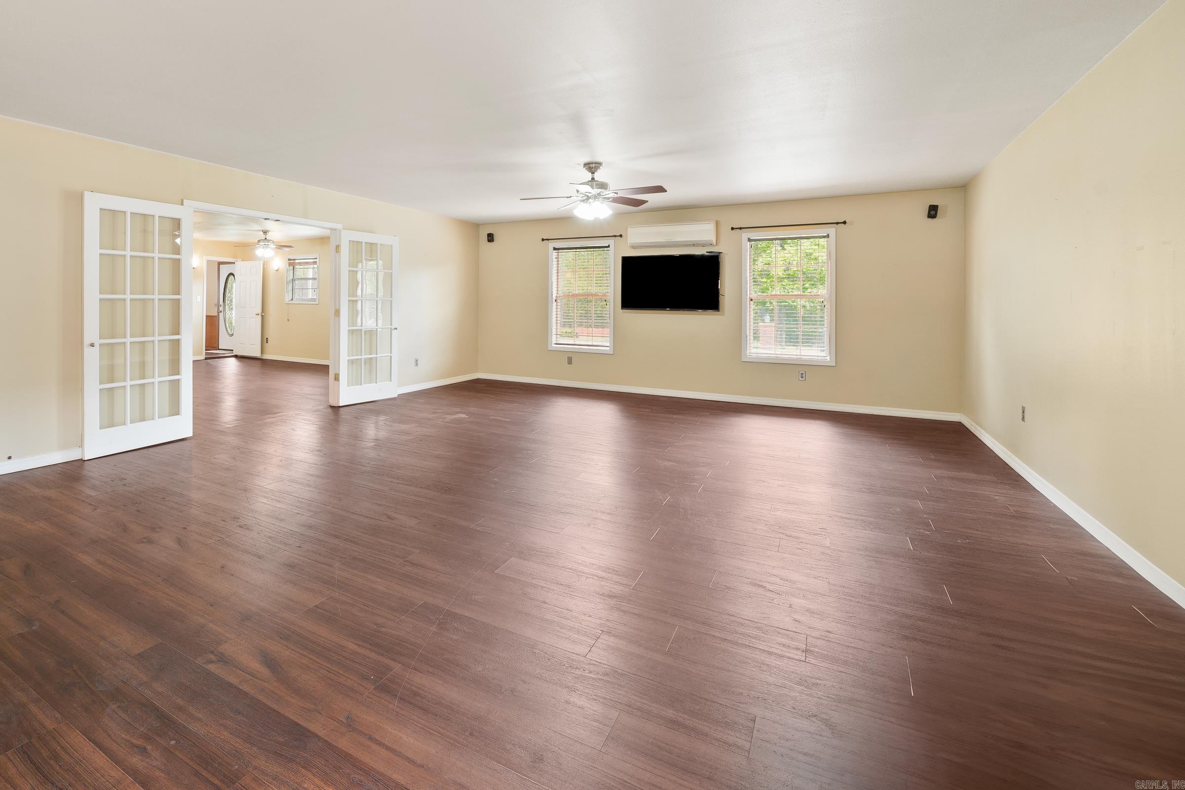 Long Meadow - Residential