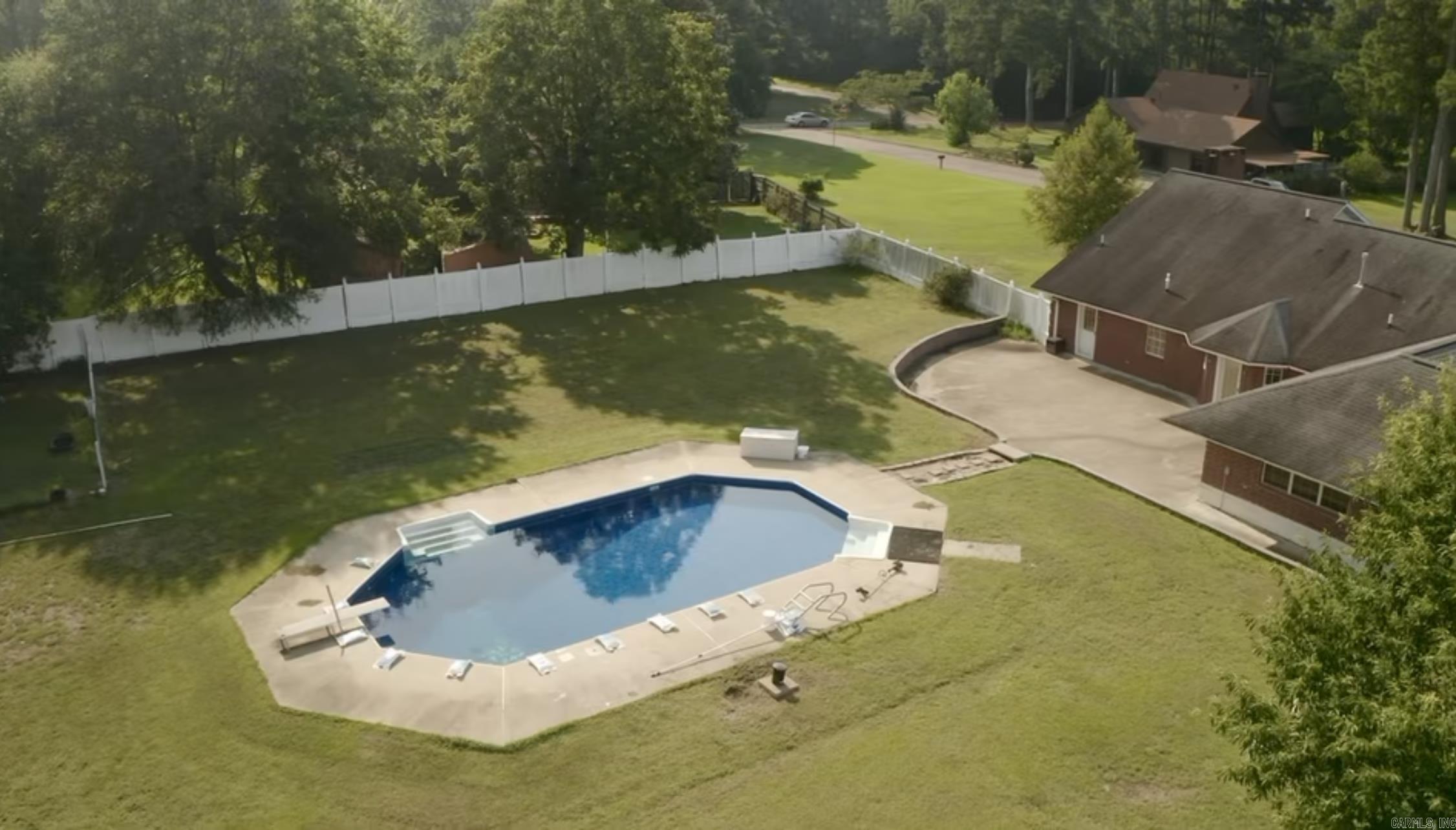 Long Meadow - Residential