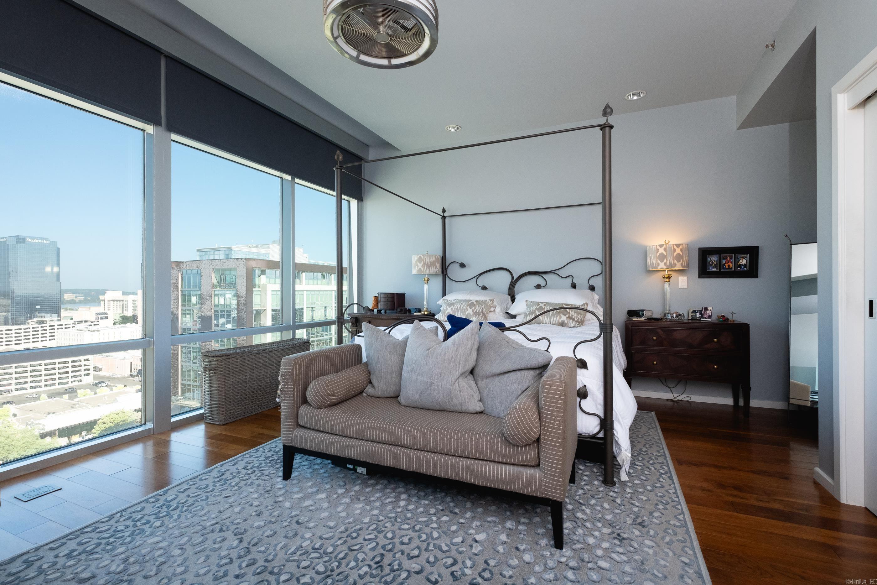 River Market Tower - Residential