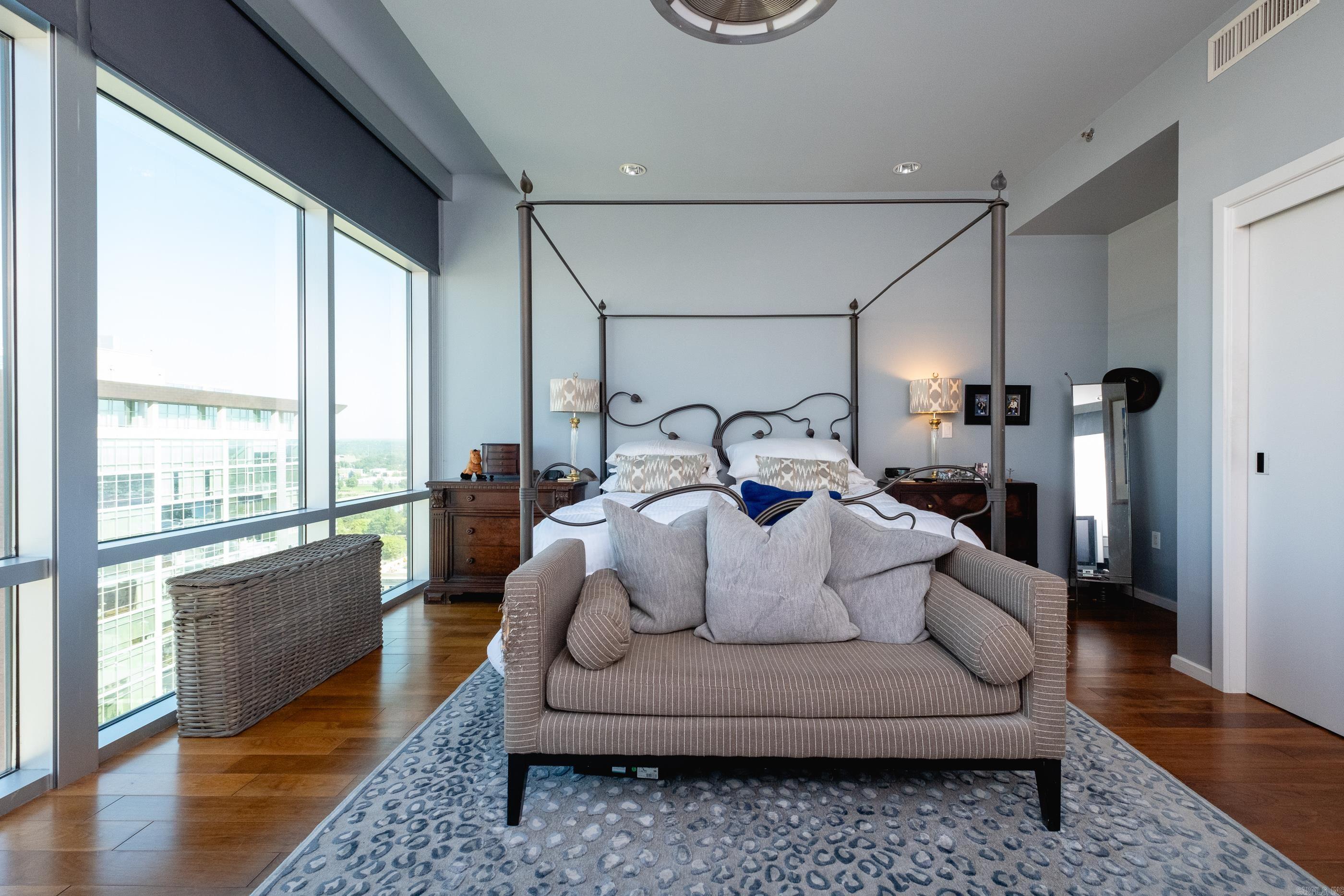 River Market Tower - Residential