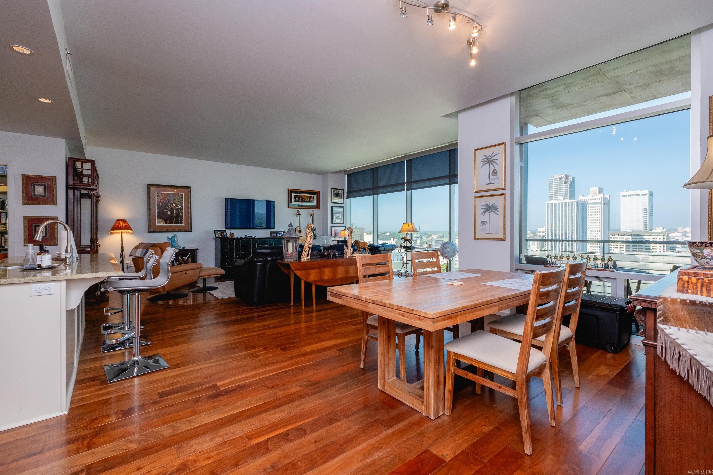 River Market Tower - Residential