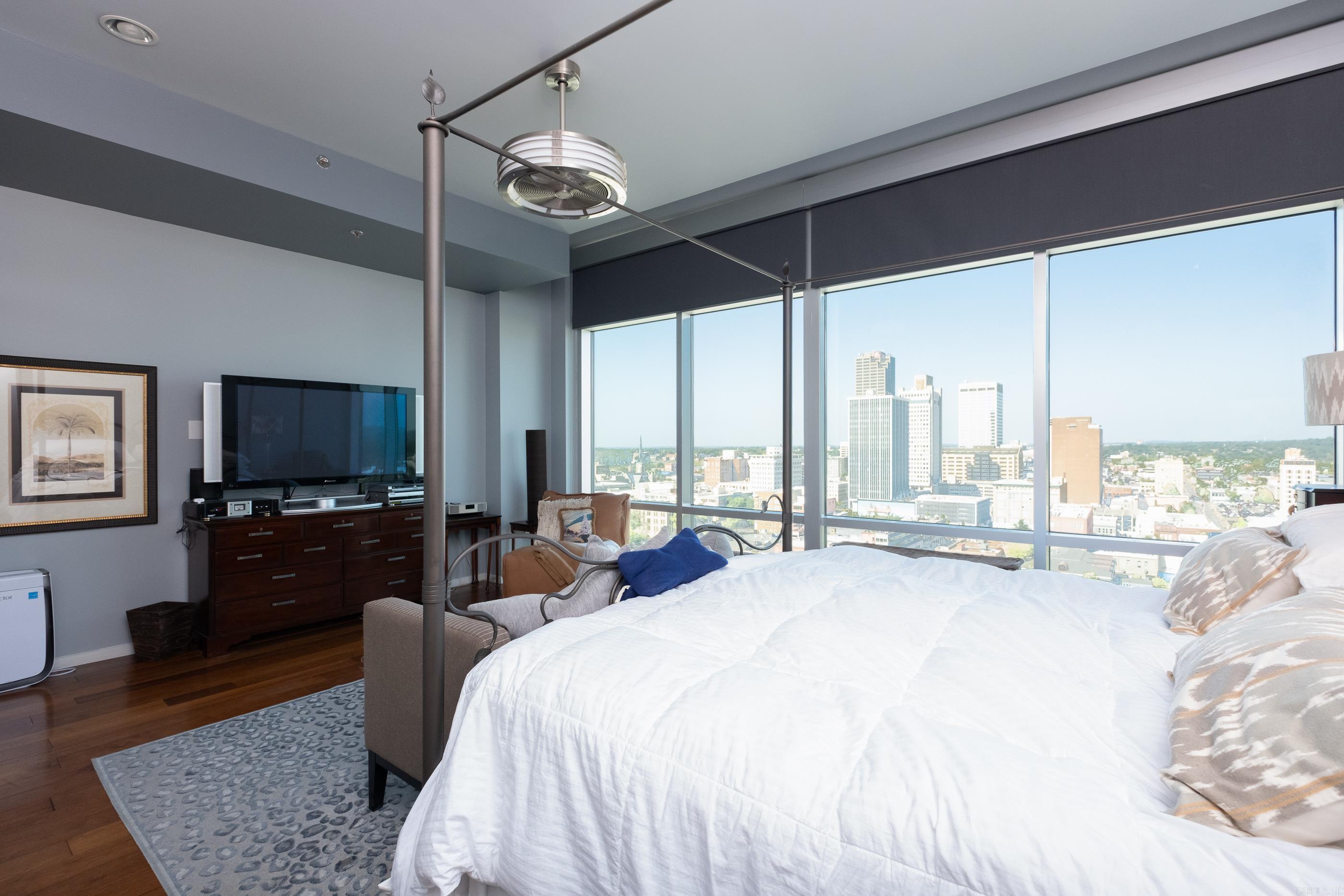 River Market Tower - Residential