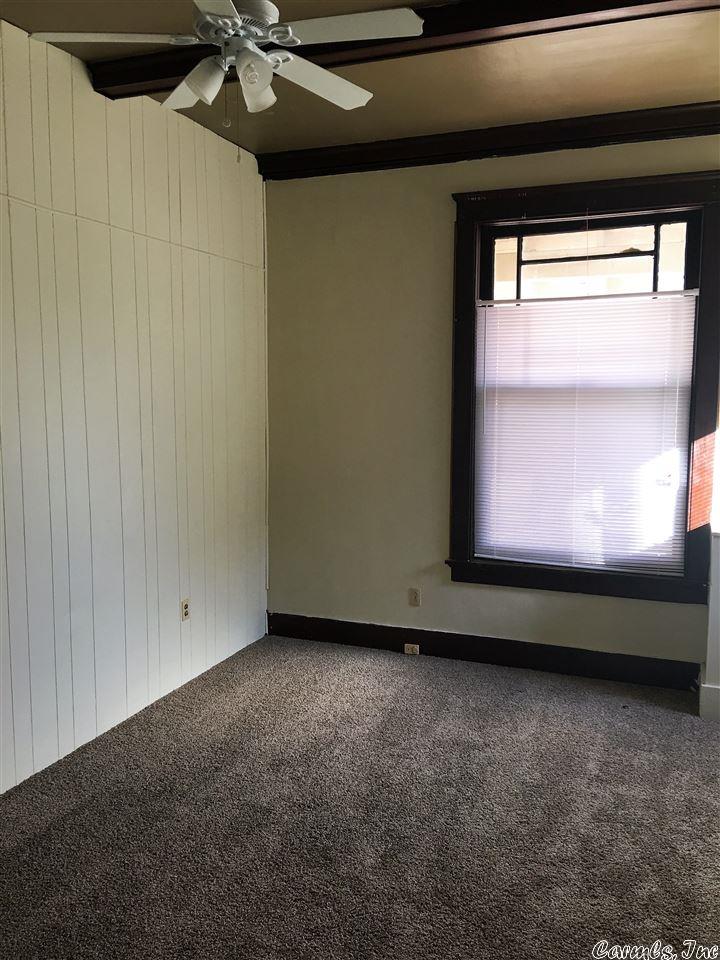 Weldon E Wrights - Residential Lease