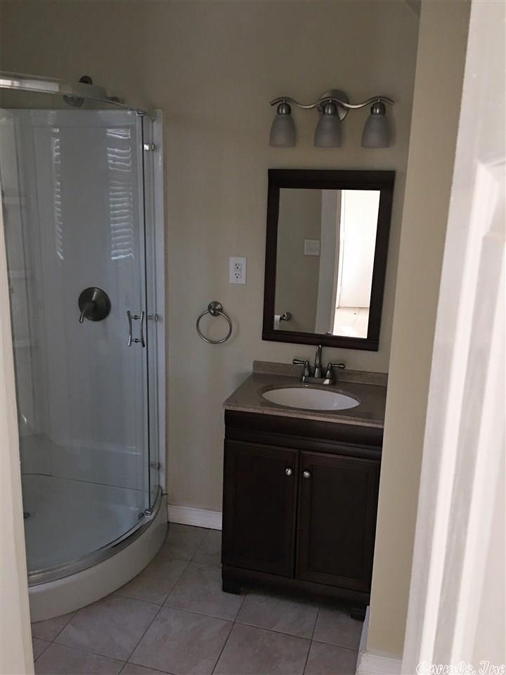 Weldon E Wrights - Residential Lease