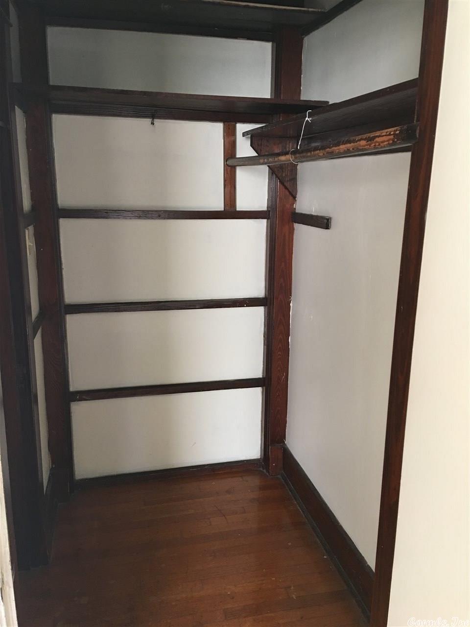 Weldon E Wrights - Residential Lease