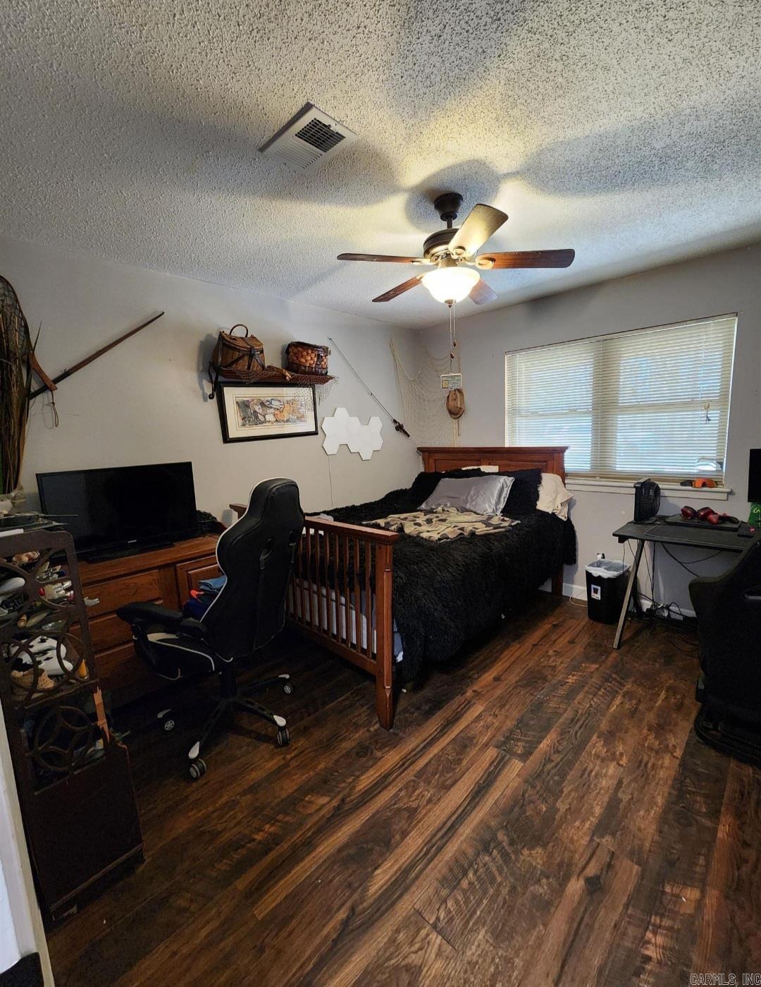 SOUTH PARK - Residential