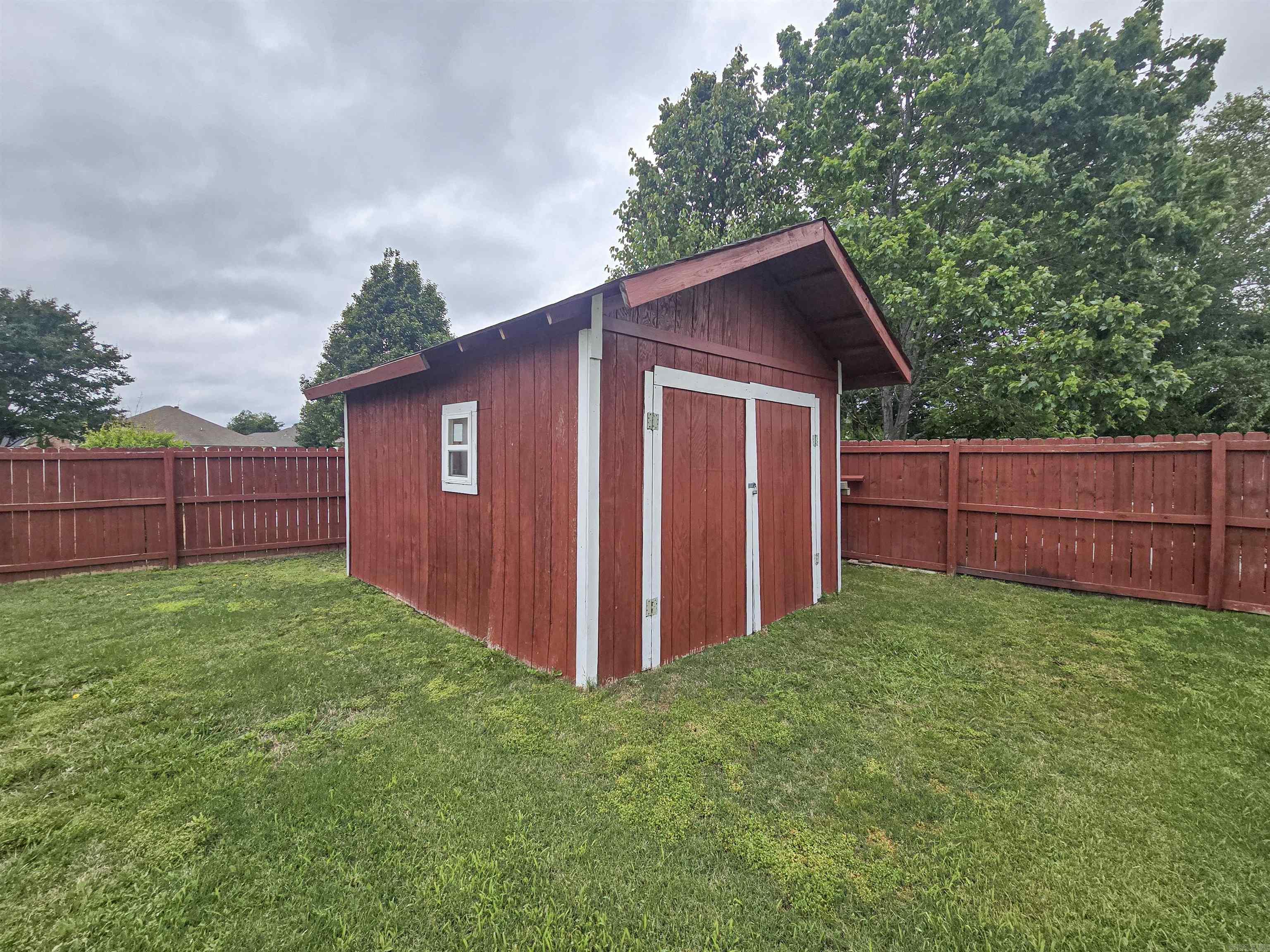 SPRING VALLEY - Residential